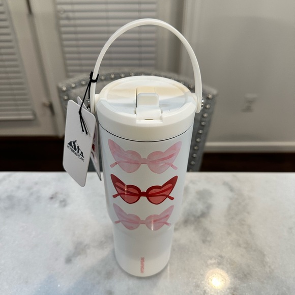 HYDRAPEAK Unique & Limited Edition Artisan Collection Heart Shaped Glasses - Picture 2 of 12